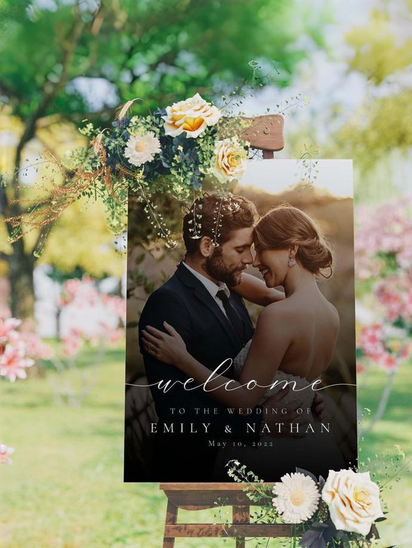 Wedding Display Boards with Customizable Photos